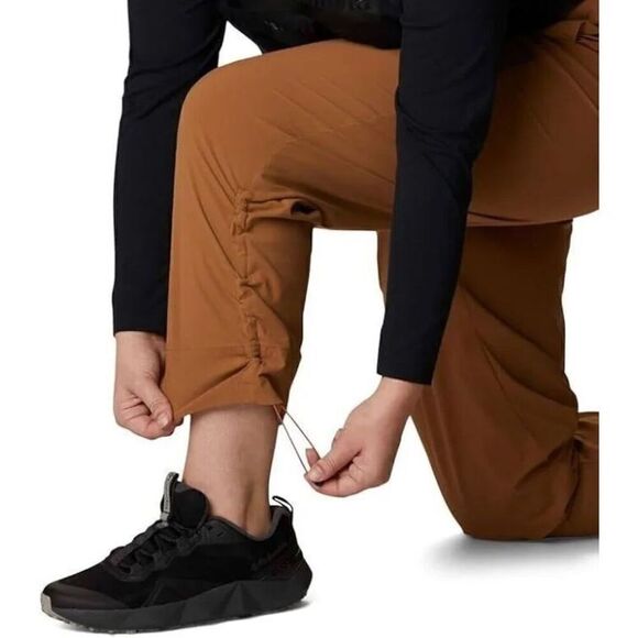 Columbia Uptown Crest Lightweight Jogger in Elk - Picture 5 of 15